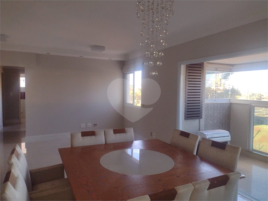 Apartamento á venda no Condomínio Edifício Murano