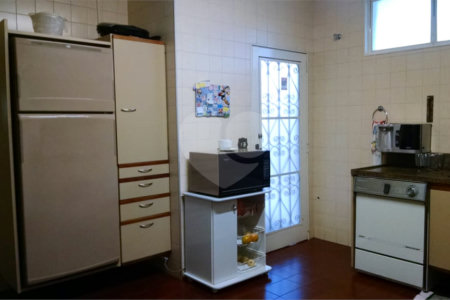 Imóvel para venda ou locação na região Central .
