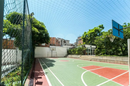 Apartamento mobiliado de 102 m² para locação no Centro de São Bernardo do Campo, com 3 dormitórios, 1 suíte, varanda gourmet com vista para o Paço Municipal, 2 vagas e lazer completo.