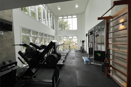 Apartamento á venda com 200m² - Bosque da Saúde