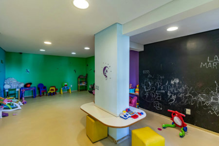 Apartamento à venda com 3 quartos, sendo 1 suíte,  em Jardim Esmeralda, São Paulo, SP