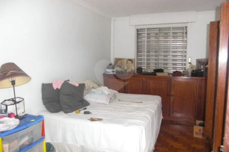 Campos Elíseos -Apto 143m² - 03 quartos - 01 Suíte - 01 Vaga.