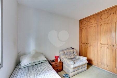 Apartamento à venda com 4 quartos, sendo 1 suíte, em Jardim Marajoara, São Paulo, SP