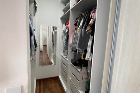 Casa à venda com 3 quartos, sendo 1 suíte,  em Picollo Villaggio, Louveira, SP