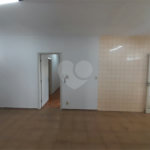 Casa Disponível para Venda ou Locação na Vila Nery – Ideal para Residência ou Comércio