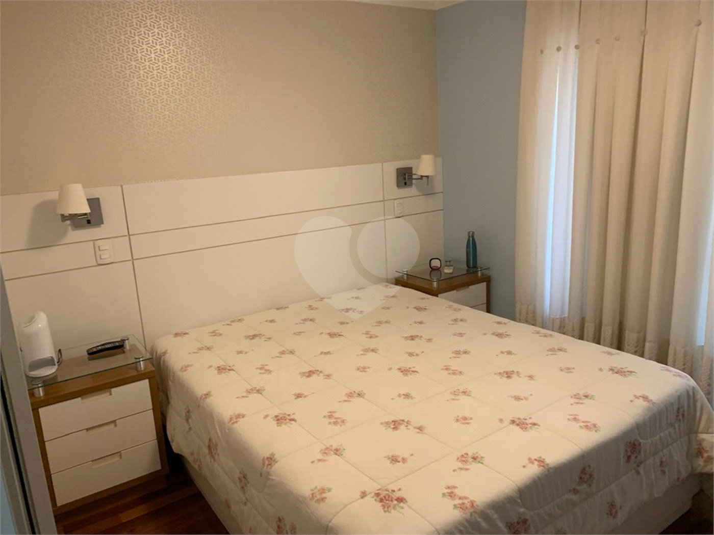 Apartamento à venda na Chácara Santo Antônio, 4 quartos