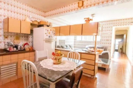 Belíssima casa! Venha Conferir! Agende sua Visita!