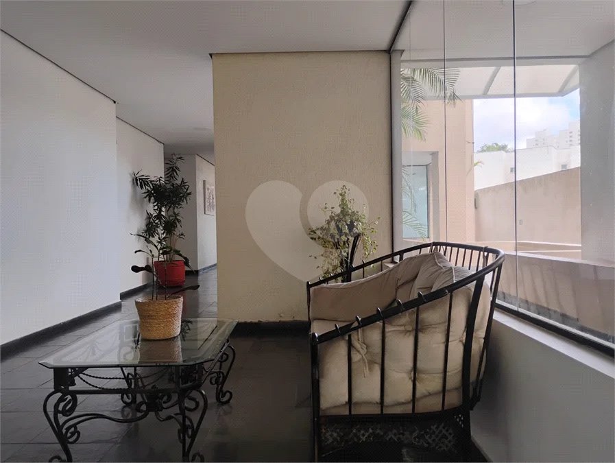 Apartamento 2 dormitórios no Jardim Prudência.