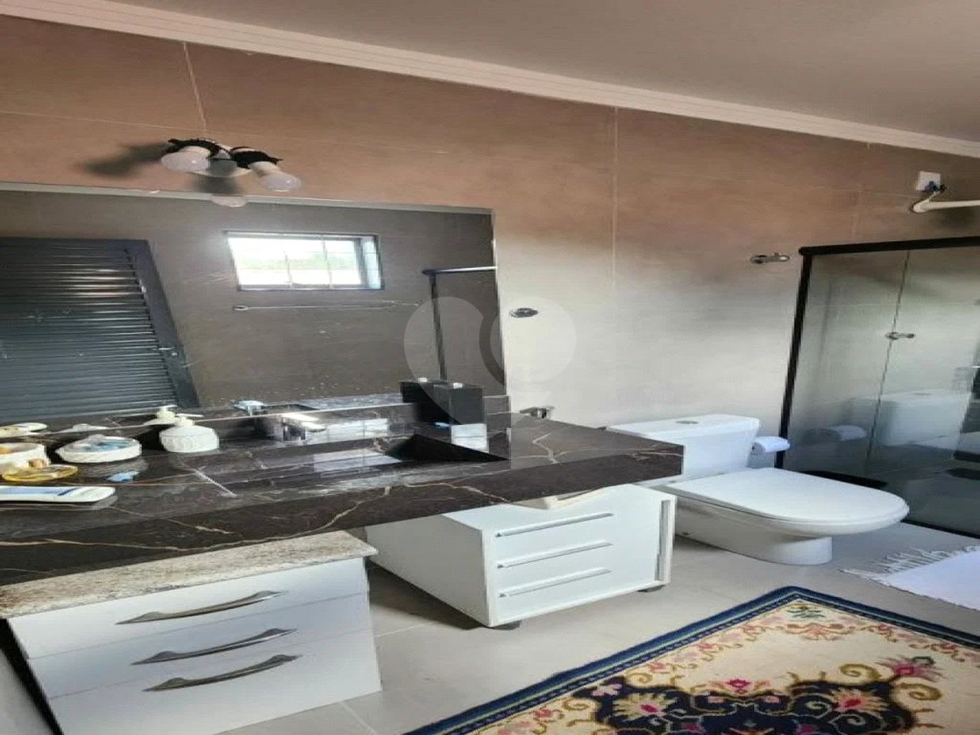 Chácara à venda com 4 quartos, sendo 1 suíte,  em Jardim dos Ipês, Brodowski, SP