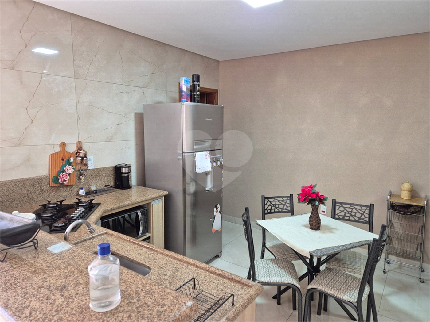 Casa com 2 Dormitórios á venda, em São Carlos.