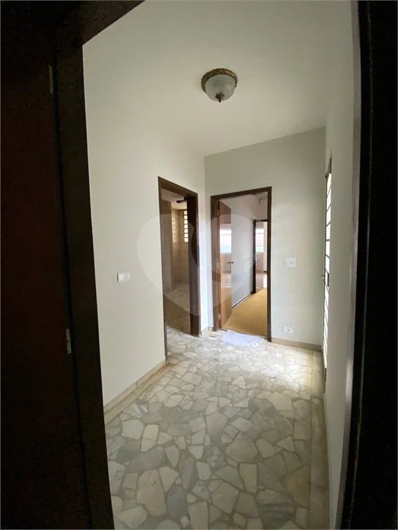 Sobrado comercial para alugar com 3 quartos no Centro de Piracicaba