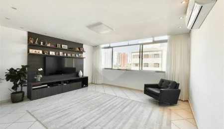 Apartamento à venda com 3 quartos em Aclimação, São Paulo, SP