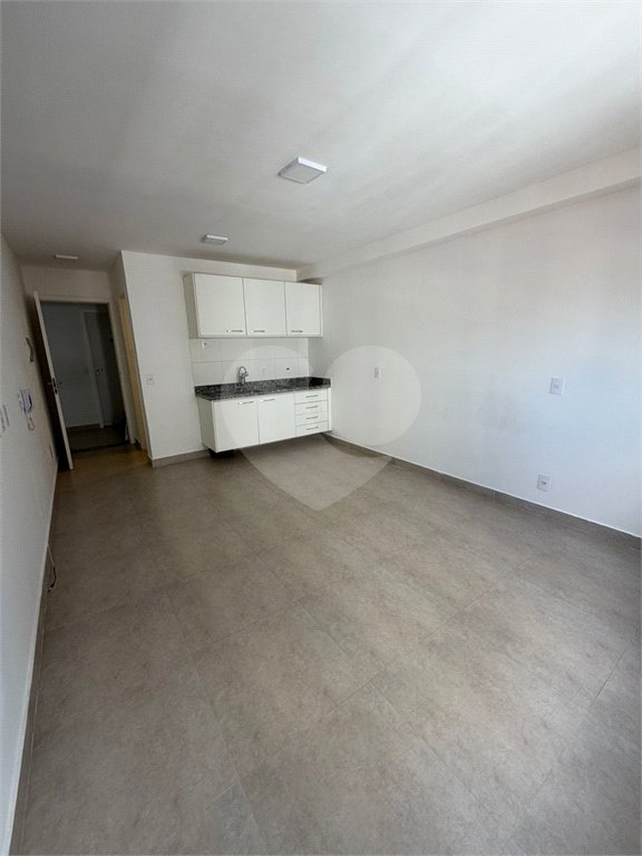 tudio moderno de 24m² no bairro Saúde – Excelente localização em SP