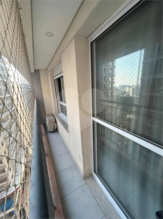Apartamento em Vila Mariana com 33m²