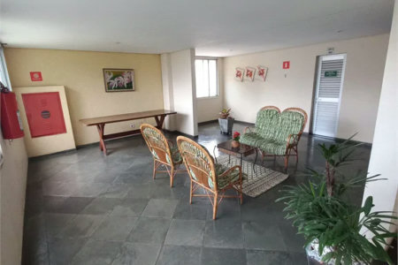Apartamento à venda com 2 quartos em Jardim Umarizal, São Paulo - SP