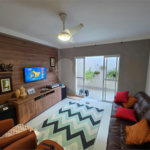 Casa à venda com 3 quartos, sendo 1 suíte,  em Jardim Nova Santa Paula, São Carlos, SP
