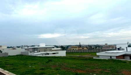 Terreno à venda no condomínio Monte das Araucárias, São Carlos - SP