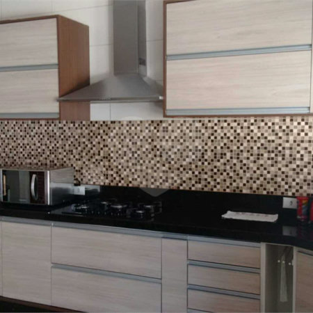 CASA A VENDA NO BAIRRO VISTA VERDE COM 3 DORMITORIOS, 3 SUITES, 3 VAGAS, METRAGEM 316M², SJC