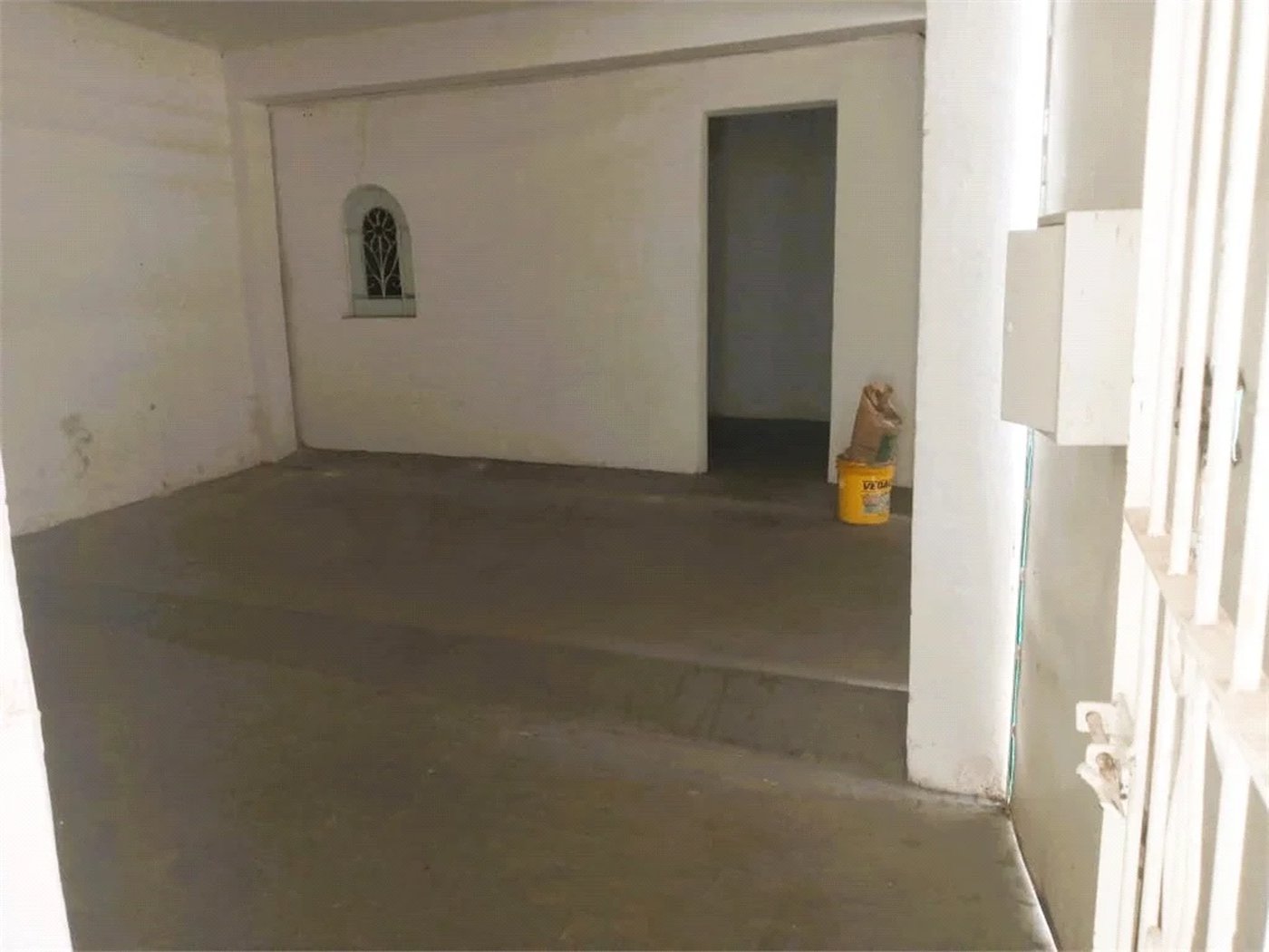 Casa à venda ou para alugar com 7 quartos, sendo 2 suítes,  em Jardim Peri Peri, São Paulo, SP