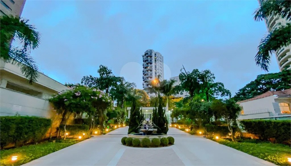 Cond Grand Boulevard. Apartamento na móoca com 228m2 sendo 3 suites 4 vagas, Estuda Permuta.