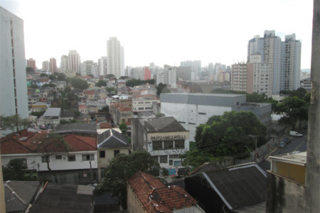 Apartamento com área útil de 72 m², 2 quartos no Bairro do Cambuci.