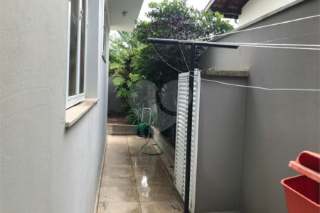 SOBRADO ALTO PADRÂO COND.PARQUE SABARA