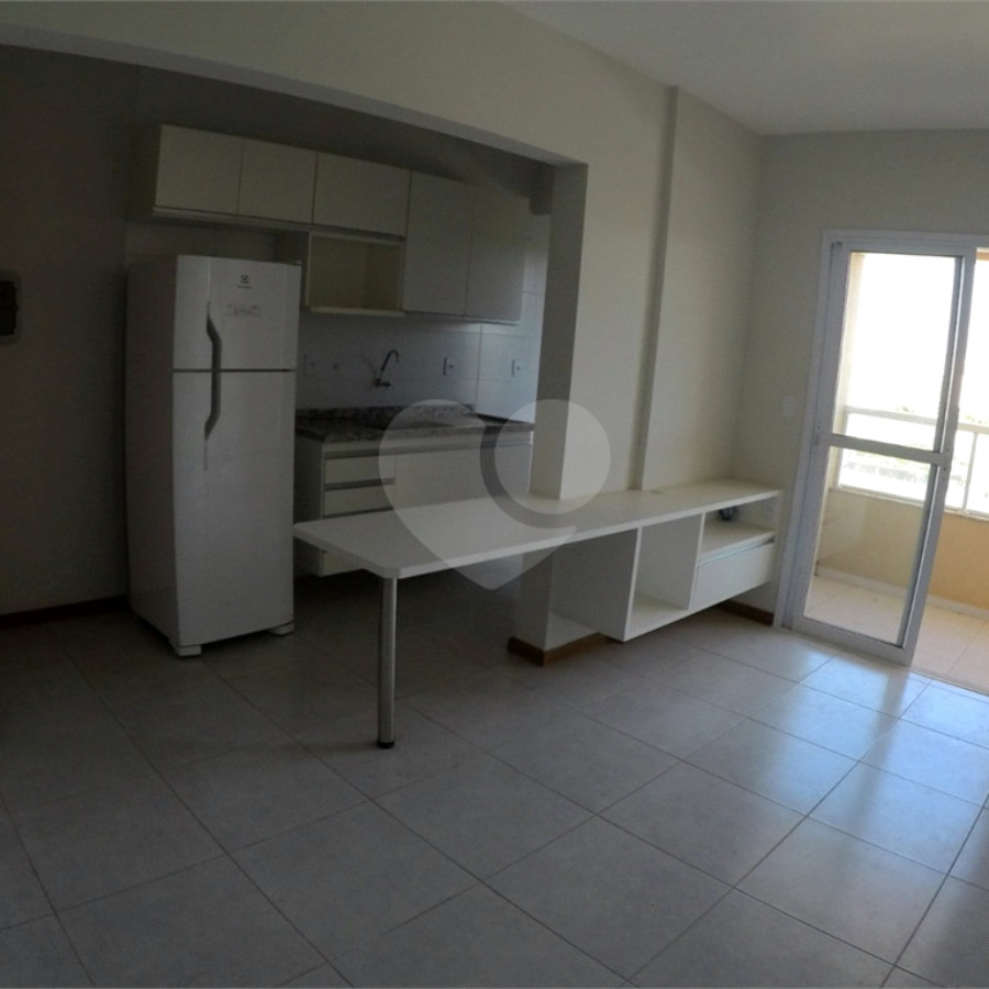Apartamento padrão para venda no Edifício Residencial Via Campus