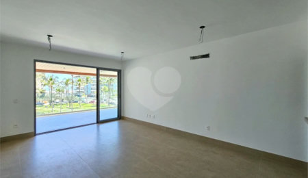 Apartamento à venda com 3 suítes em Riviera de São Lourenço, Bertioga, SP