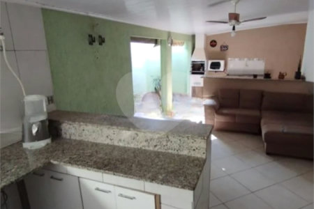 Casa térrea para venda no bairro Vila Carmem
