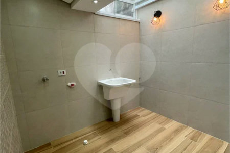Casa para alugar com 3 quartos, sendo 1 suíte, no condomínio Florenz, Mogi das Cruzes - SP