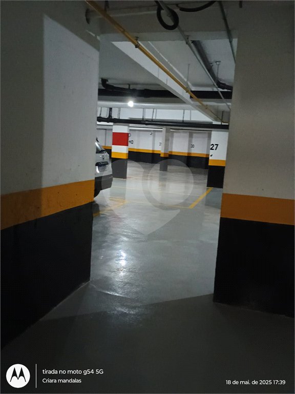 Studio com 33m2 AU, 39m2 AT, com 1 dormitório, sem vaga, a 1 quadra da Av Paulista e Metro Paraíso.
