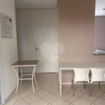 Apartamento a venda.