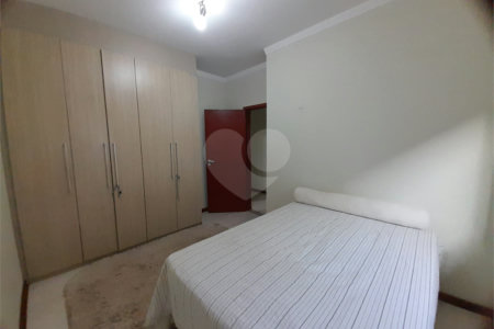 Casa à Venda no Residencial Eldorado - São Carlos