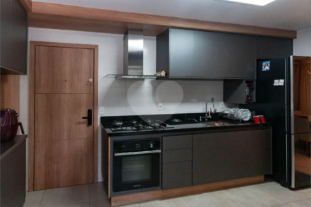 Apartamento com 3 suítes, varanda gourmet e lazer completo na Vila Leopoldina | 128 m² | 2 vagas