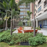 Indaiatuba- Sp - Edificio Athmosfera- R$ 1.800.000,00 - andar alto - 130,00 ms de area util - 3 suites, lavabo, sala 2 ambientes, 3 vagas de garagens - Area de lazer - Brinquedoteca - Piscina - Portão eletrônico - Portaria 24hs - sala de ginástica - Salão de festas - Salão de jogos - Cinema