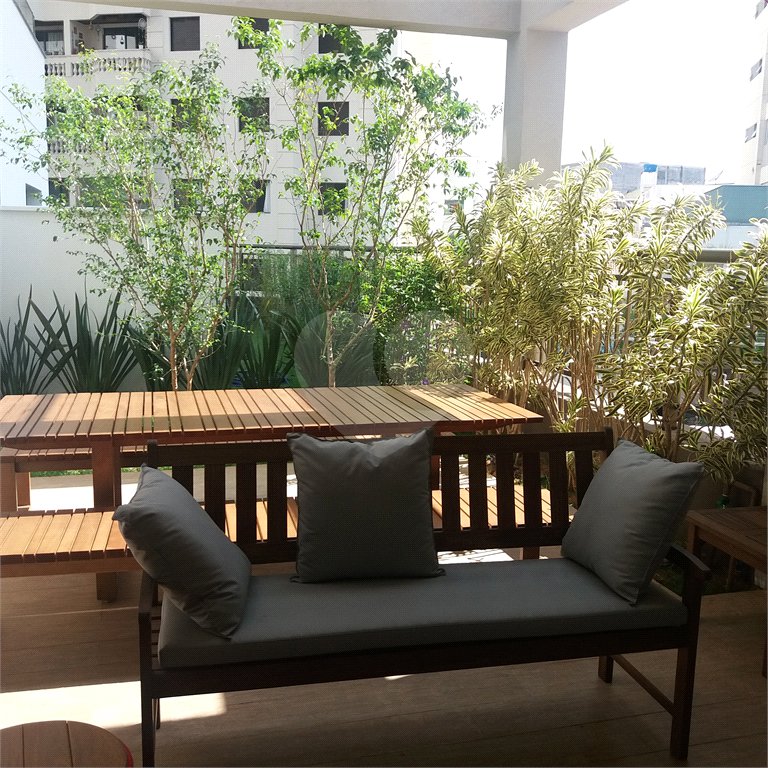 Excelente studio à venda, 45 m², novo, apresentando armários planejados, ar-condicionado e lazer total