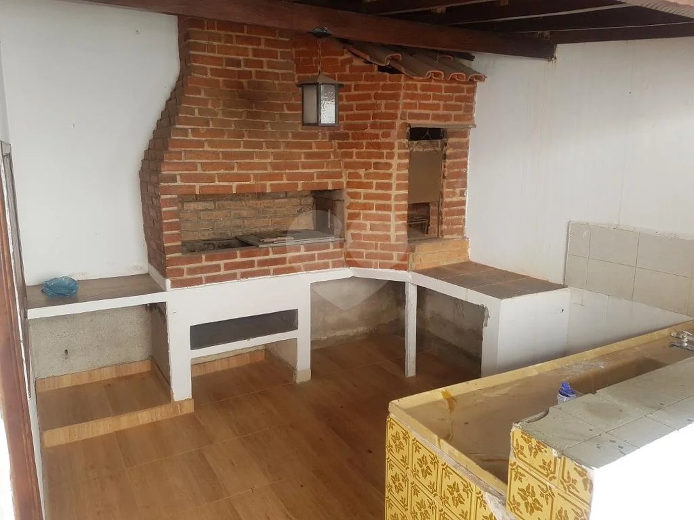 CASA TÉRREA PARA VENDA OU LOCAÇÃO COM 3 DORMITÓRIOS NO BOLSÃO DE INTERLAGOS