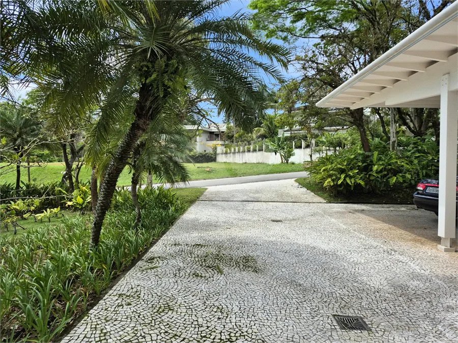 Casa a venda ou locação no Tamboré 1