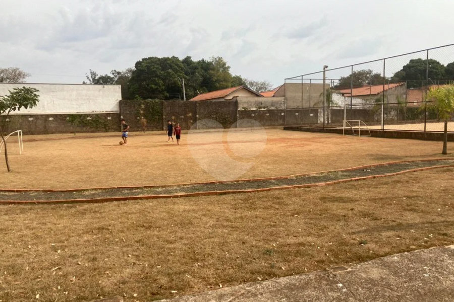 Casa à venda no Condominio Bertolin II