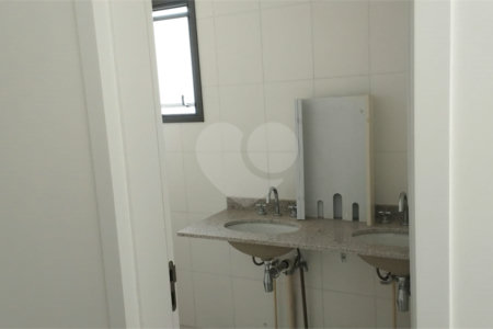 Apartamento para Venda e Locação na Mooca SP