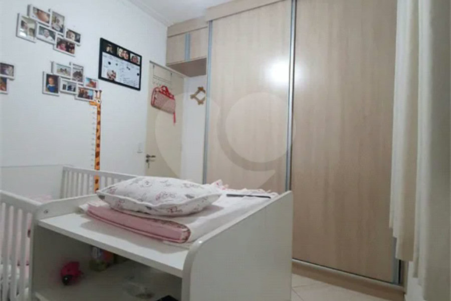 Apartamento condomínio Engenho Resende