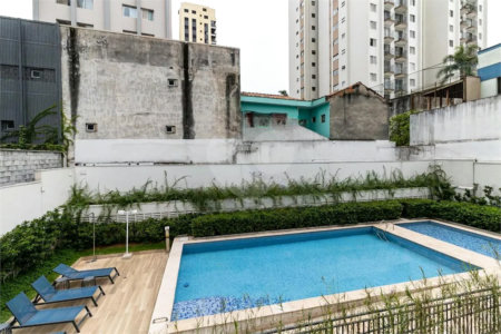 Apartamento Garden à venda ? 500 m do Metrô Conceição | Reformado e com quintal privativo