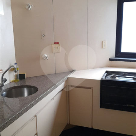 Apartamento moderno com 1 dormitório no Campo Belo – 50 m², lazer completo!