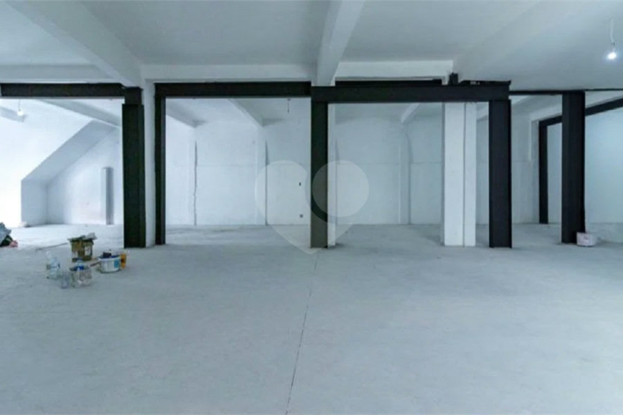 Salão Comercial Todo Reformado com 420m² Jaçanã!!!