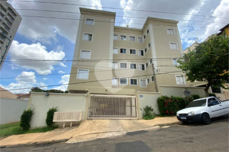 Apartamento Cobertura no Condomínio Spazio Monte Cristo.