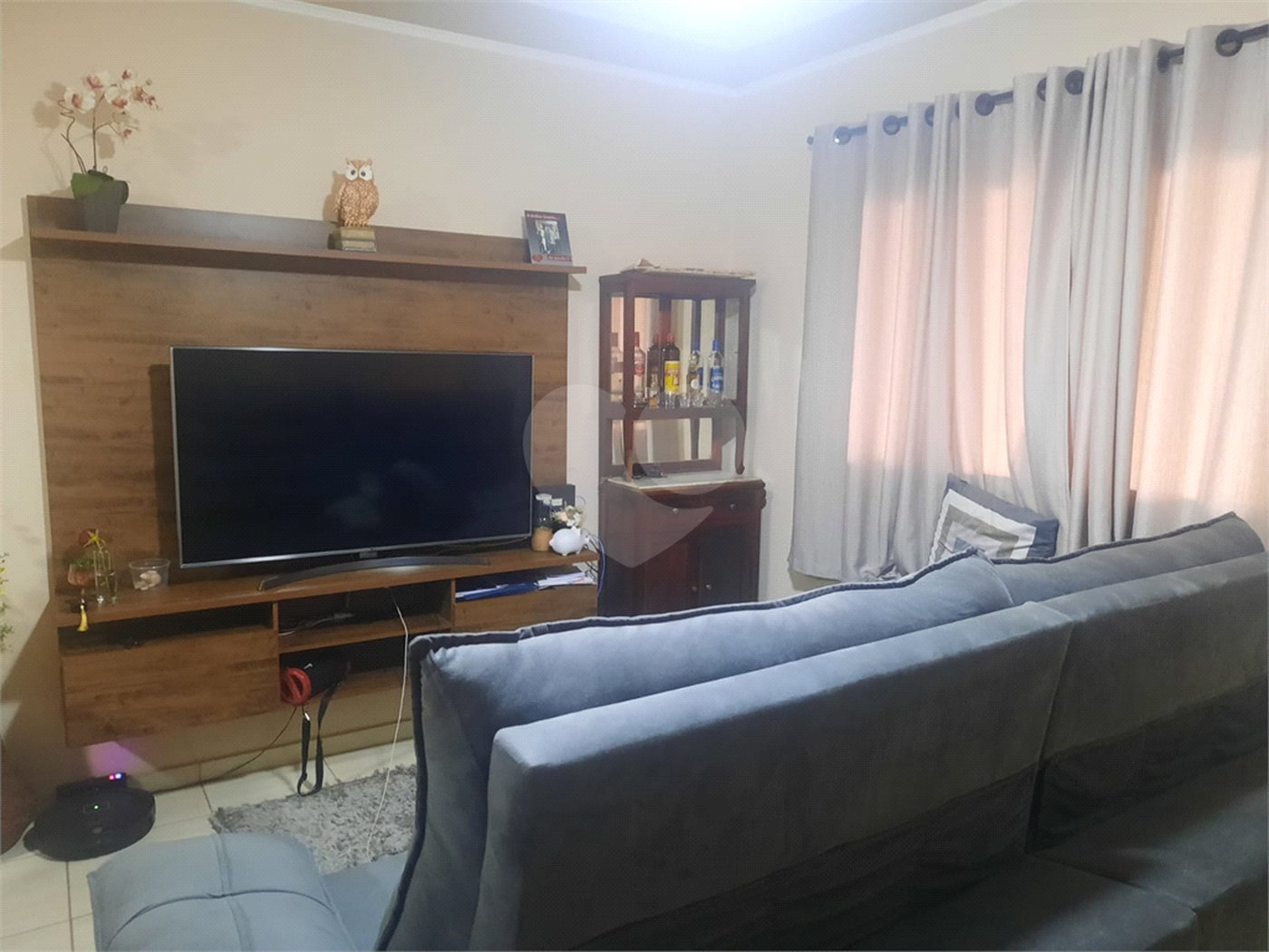Ótima Oportunidade: Casa com Área de Lazer e Garagem para Dois Carros