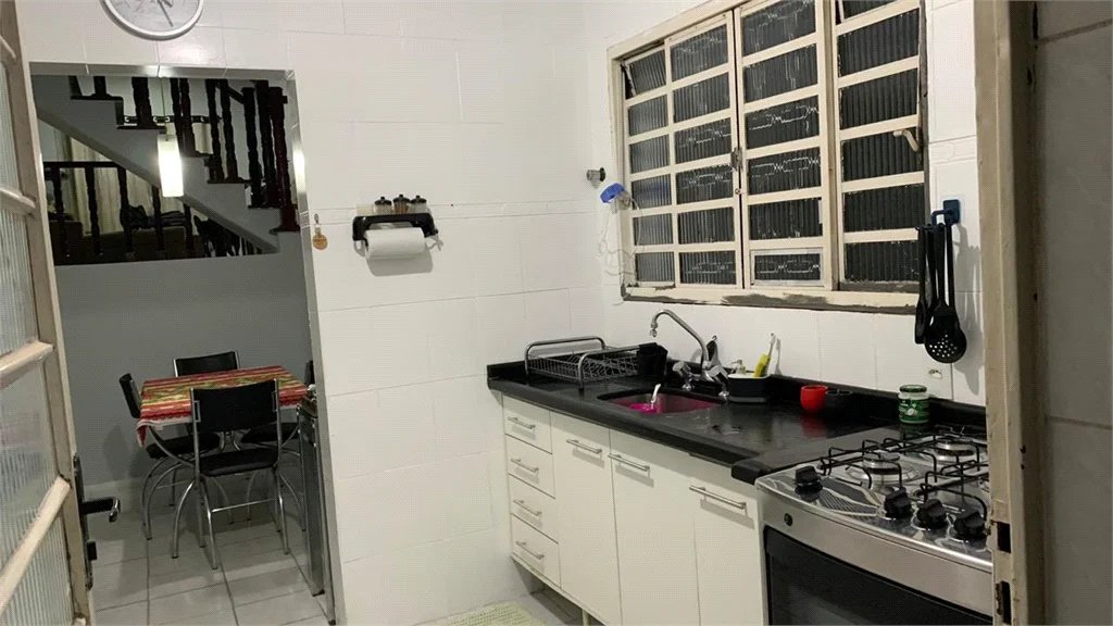 Sobrado à venda com 3 quartos, sendo 1 suíte,  em Jardim Esmeralda, São Paulo, SP