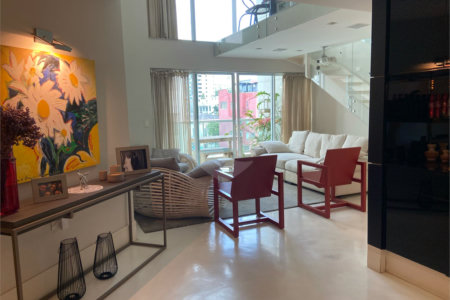 Apartamento amplo de 143 m² na Vila Mariana