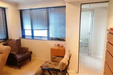 CONJUNTO COMERCIAL COM 45m2 PARA VENDA OU LOCAÇÃO NA VILA CLEMENTINO