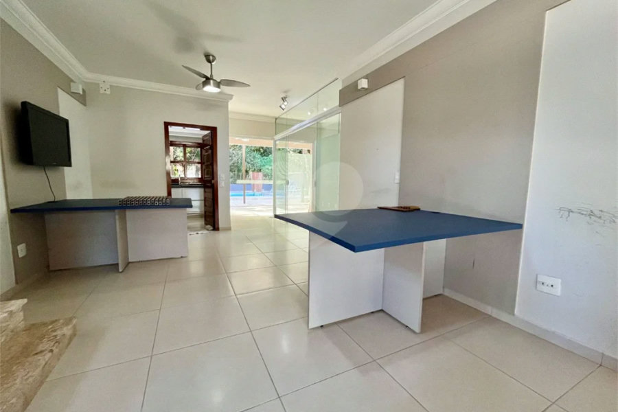 Casa à venda com 3 quartos, sendo 1 suíte, em Riviera de São Lourenço, Bertioga, SP